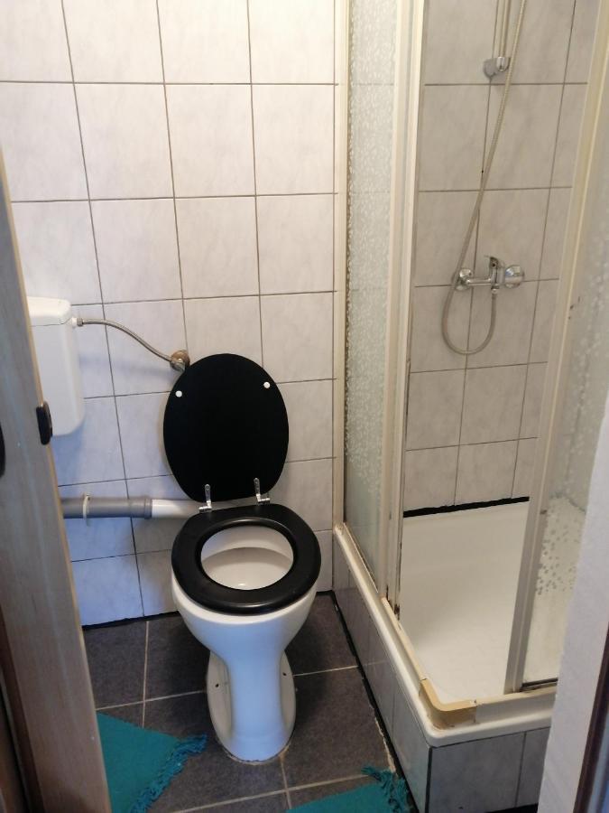 Apartgraz Exteriör bild